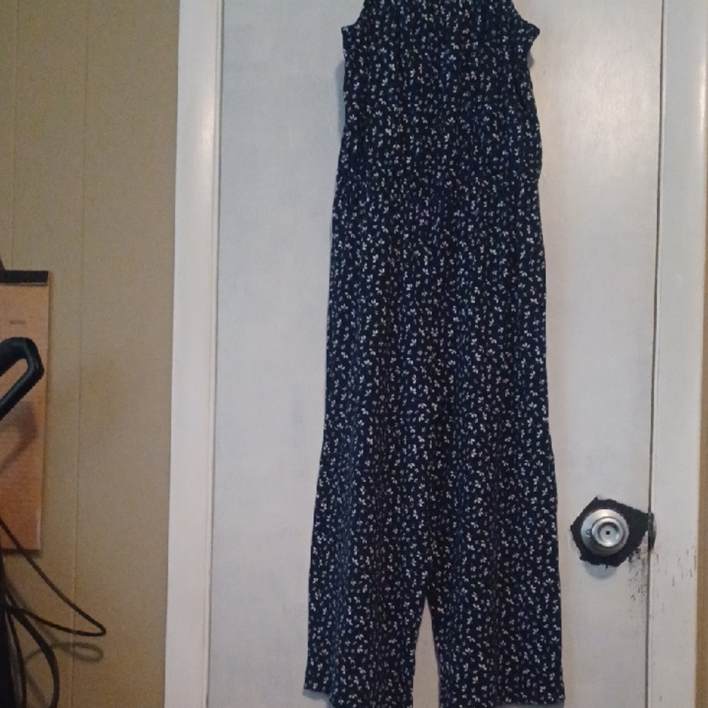 Wonder Nation Navy Floral Jumpsuit